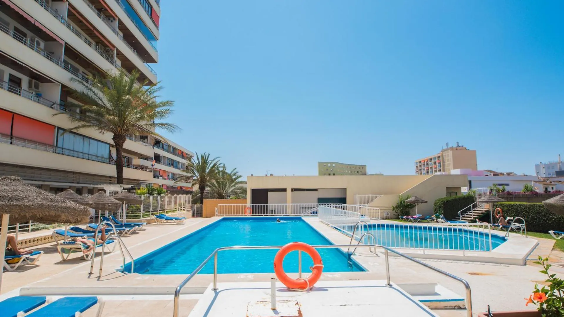 Nogalera Party&Beach Select Torremolinos Daire